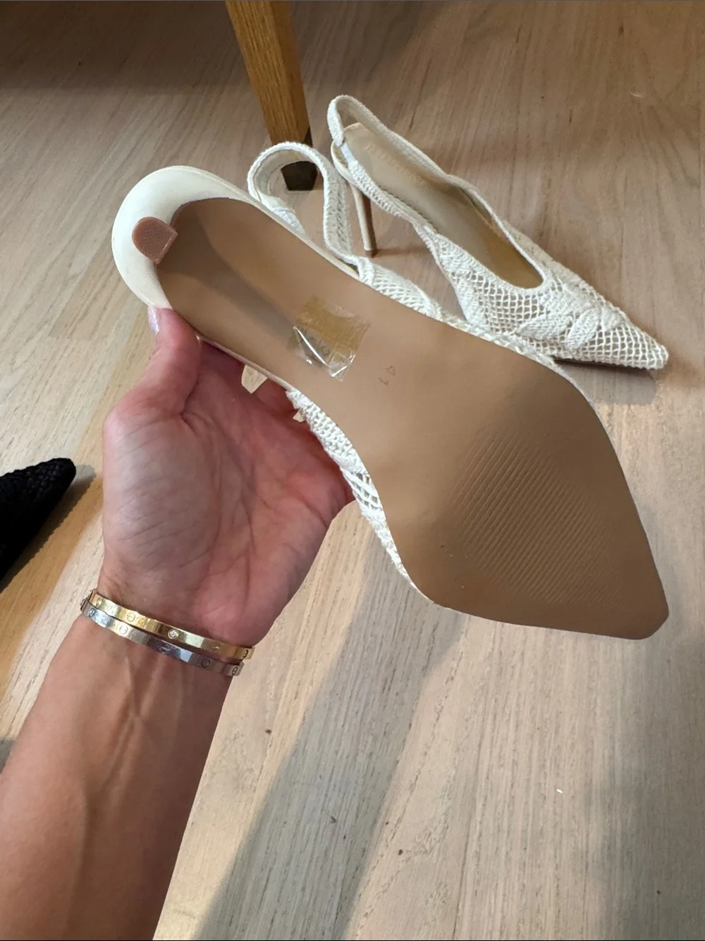 Meshki chic slingback